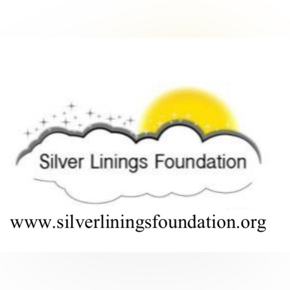 Meet your Posher, Erin - Picture 2 of 3